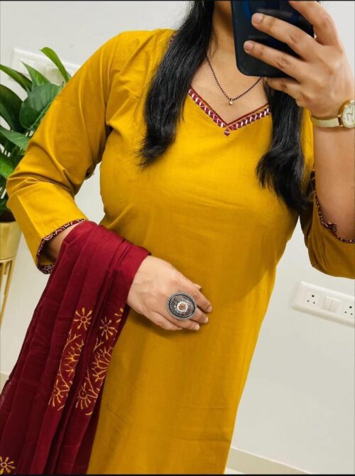 Handloom Cotton Suit Set with Floral Appliqué & Dupatta