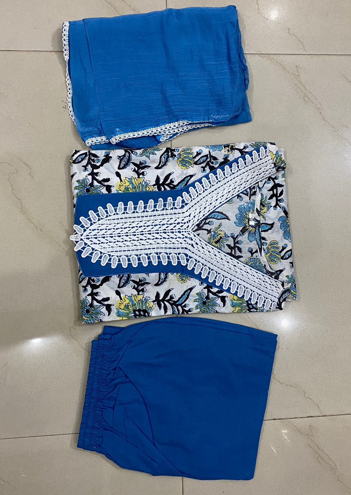 Floral Cotton Suit Set with Crochet Lace Floral Cotton Suit Set with Crochet Lace